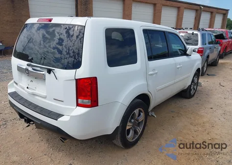 2015 Honda Pilot Se z USA, uszkodzony, nr VIN 5FNYF3H33FB026863